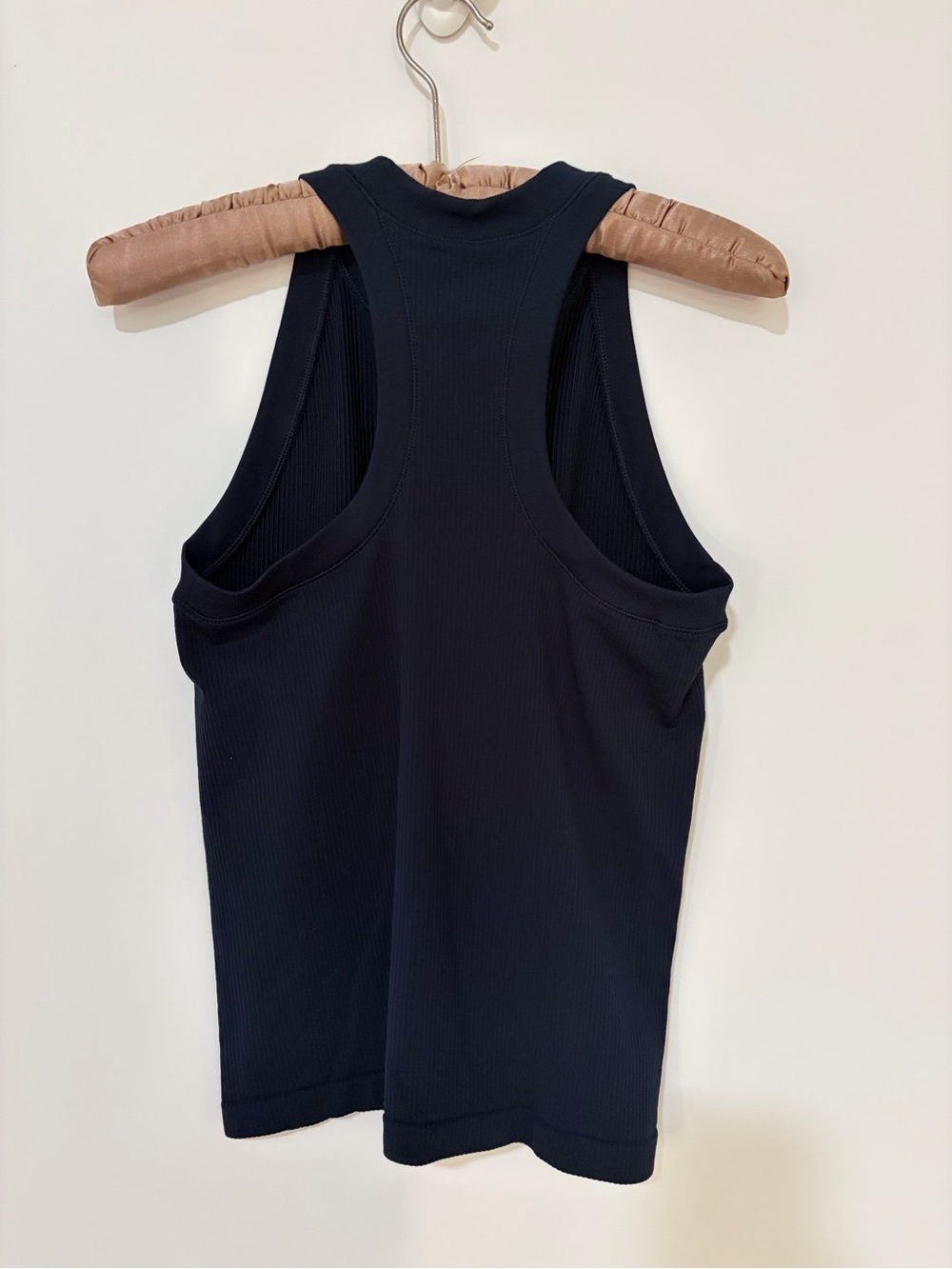 Athleta Renew seamless racerback tank navy size m - Picture 2 of 3